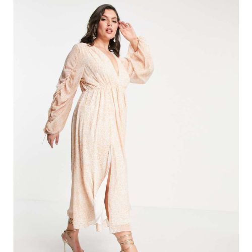 Robe mi-longue avec décolleté plongeant et manches froncées à nouer - Léopard clair - Forever New Curve - Modalova