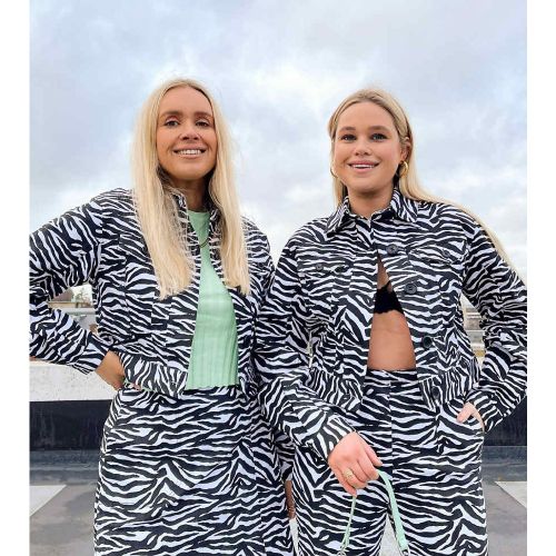 X Olivia & Alice - Veste camionneur d'ensemble décontractée à motif zébré - Labelrail - Modalova
