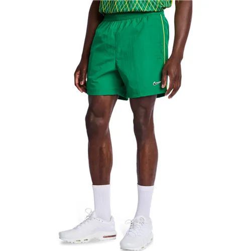 Tuned - Shorts, Vert - Taille S - Poly Woven - Nike - Modalova