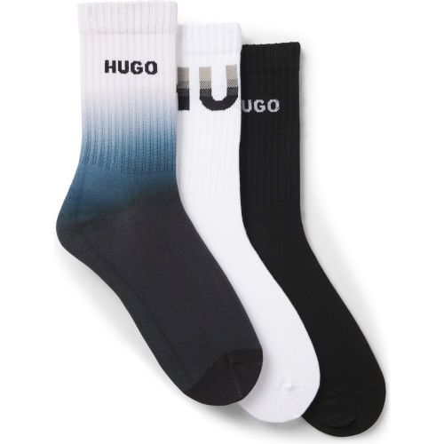 Lot de trois paires de chaussettes courtes logotées - HUGO - Modalova