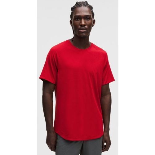 “ T-Shirt License to Trains â€“ Rouge â€“ Taille M - lululemon - Modalova