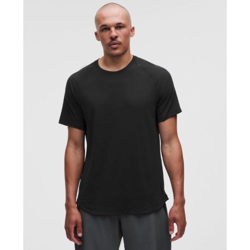 “ T-Shirt License to Trains â€“ Taille 2XL - lululemon - Modalova