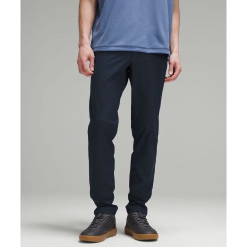 “ Pantalon ABC 5 poches coupe slim Warpstremes â€“ 94 cm â€“ Bleu â€“ Taille 32 - lululemon - Modalova