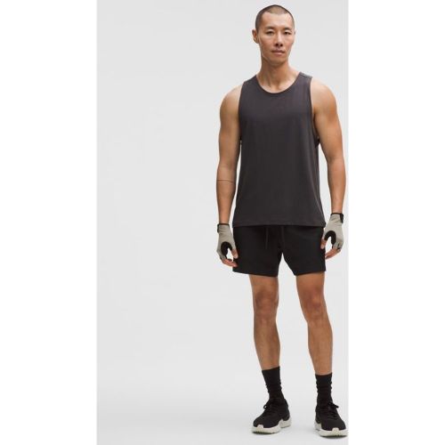 “ Short Zeroed In sans doublures â€“ 13 cm â€“ Taille M - lululemon - Modalova