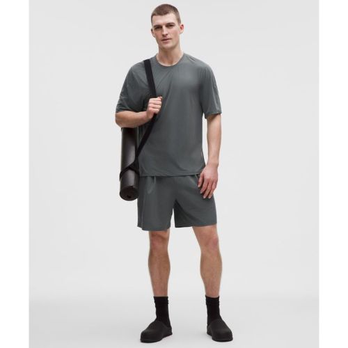 “ Short Balancer coupe dÃ©contractÃ©es â€“ 18 cm â€“ Gris â€“ Taille M - lululemon - Modalova