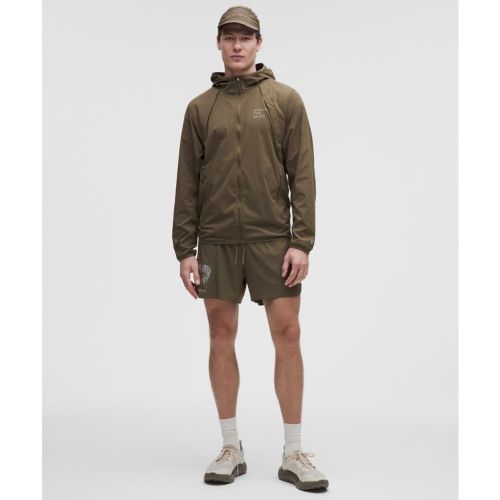“ Short de running doublÃ© Fast and Free x Geoff McFetridges â€“ 13 cm â€“ Brun/Vert â€“ Taille XL - lululemon - Modalova