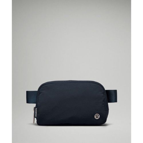 “ Sac de ceinture Everywhere 1 L â€“ Bleu - lululemon - Modalova