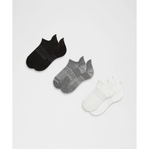 “ Chaussettes Power Stride unisexes Ã  languette Lot de 3 â€“ Blanc/Gris/Noir â€“ Taille S - lululemon - Modalova