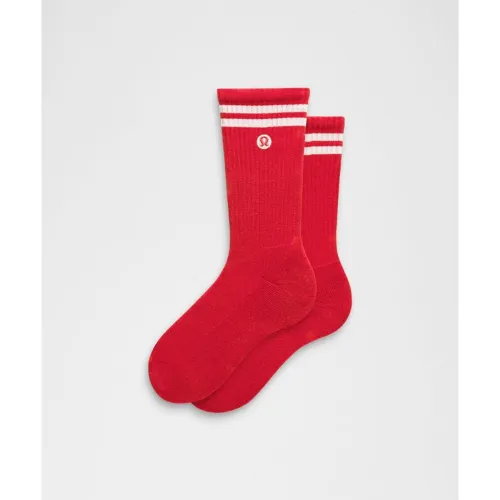 “ Chaussettes Daily Essential unisexes Stripe â€“ Rouge/Blanc â€“ Taille M â€“ Taille M - lululemon - Modalova