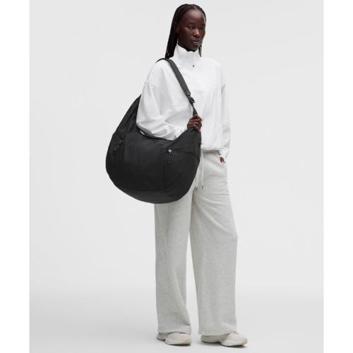 “ Sac Ã  bandouliÃ¨re souple extra large 24L - lululemon - Modalova