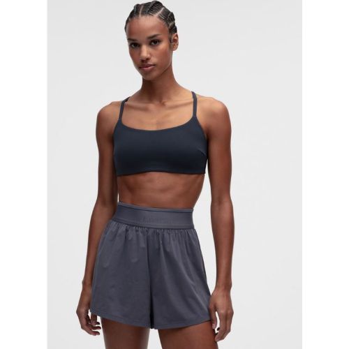 “ BrassiÃ¨re Wunder Train dos nageur Ã  fines bretelles Maintien lÃ©ger, bonnets C/Ds â€“ Bleu â€“ Taille 14 - lululemon - Modalova