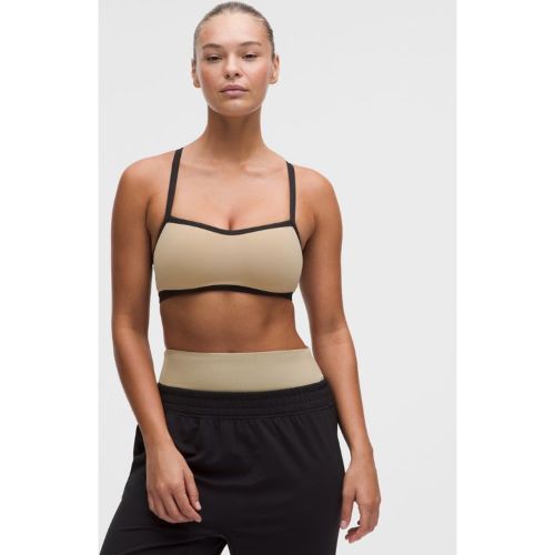 “ BrassiÃ¨re Like a Cloud , bonnets D/DD Bordure contrastÃ©es â€“ Noir â€“ Taille 2 - lululemon - Modalova