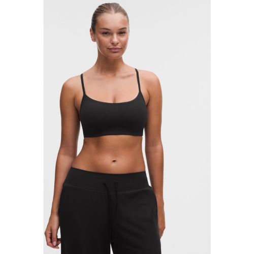 “ BrassiÃ¨re Flow Y maintien lÃ©ger, bonnets C/Ds â€“ Taille M - lululemon - Modalova