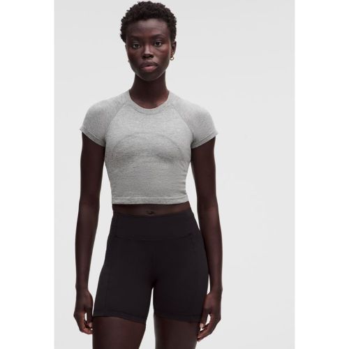 “ T-Shirt court Swiftly Tech 2.0s â€“ Blanc â€“ Taille 12 - lululemon - Modalova