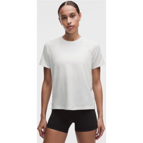 “ T-Shirt License to Train coupe classiques â€“ Blanc â€“ Taille 4 - lululemon - Modalova
