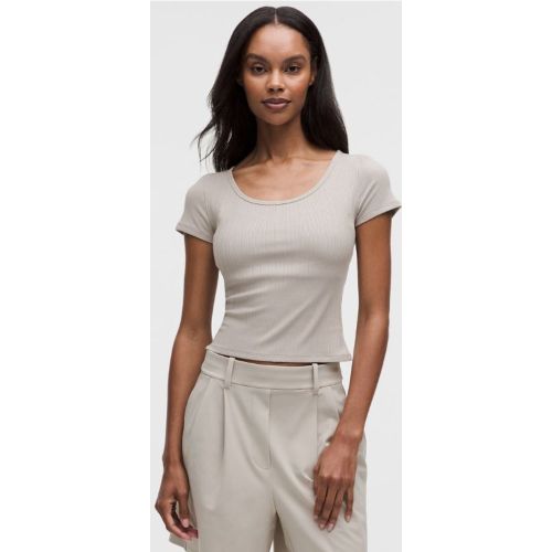 “ T-Shirt Hold Tight micro-cÃ´telÃ© Ã  dos croisÃ©s â€“ Taille 12 - lululemon - Modalova