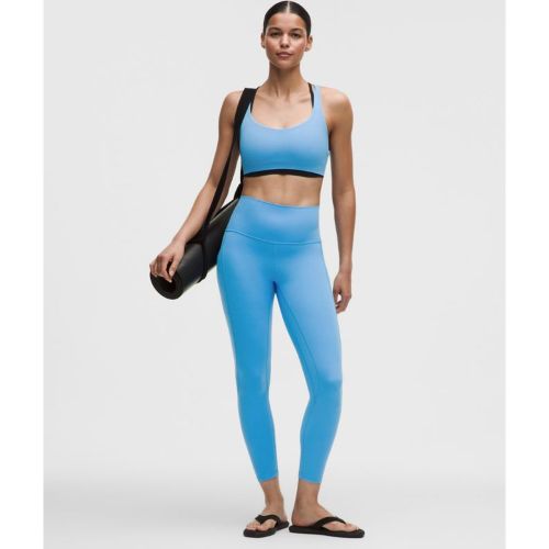 “ Legging Align taile haute avec pochess â€“ 64 cm â€“ Taille 16 - lululemon - Modalova