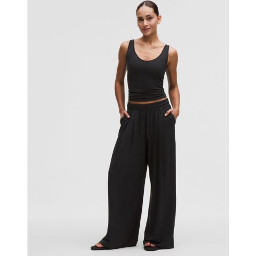 “ Pantalon BeCalm taille haute trÃ¨s large Ã  pincess â€“ Taille XS - lululemon - Modalova