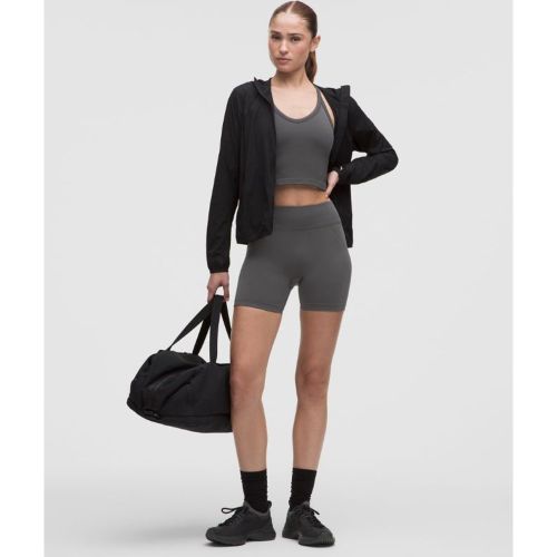 “ Short de training Get Low taille hautes â€“ 13 cm â€“ Noir/Gris â€“ Taille 12 - lululemon - Modalova