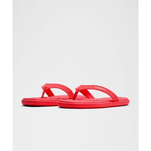 “ Tong Restfeels â€“ Rouge/Blanc â€“ Taille 8 - lululemon - Modalova