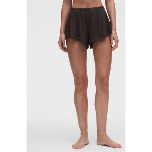 “ Shorty cÃ´telÃ© taille haute UnderEases â€“ Taille XS - lululemon - Modalova
