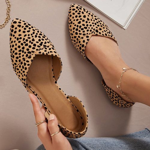Chaussures en suédine à bout pointu avec imprimé léopard - SHEIN - Modalova