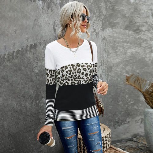 T-shirt à imprimé léopard et rayures - SHEIN - Modalova