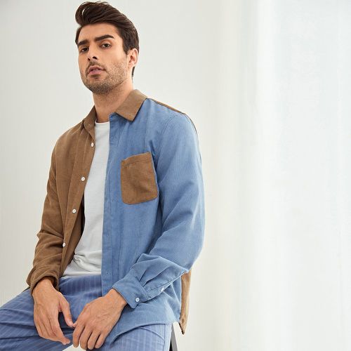 Chemise à poche à blocs de couleurs en velours côtelé - SHEIN - Modalova