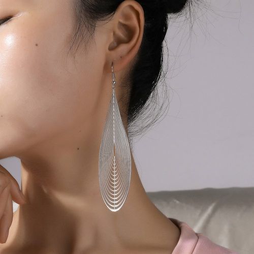 Boucles d'oreilles design goutte d'eau ajouré - SHEIN - Modalova