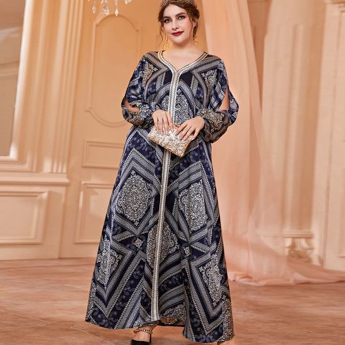 Robe longue aléatoire à imprimé foulard à bordure contrastante - SHEIN - Modalova
