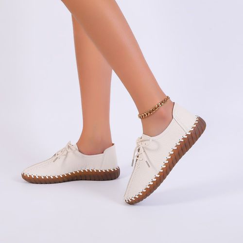 Chaussures plates à couture à lacets - SHEIN - Modalova