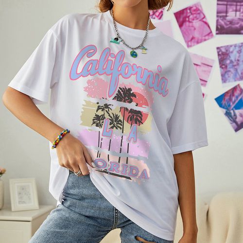 T-shirt à imprimé lettre et tropical - SHEIN - Modalova