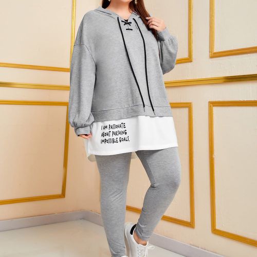 Legging & sweat-shirt à capuche à motif slogan à lacets - SHEIN - Modalova