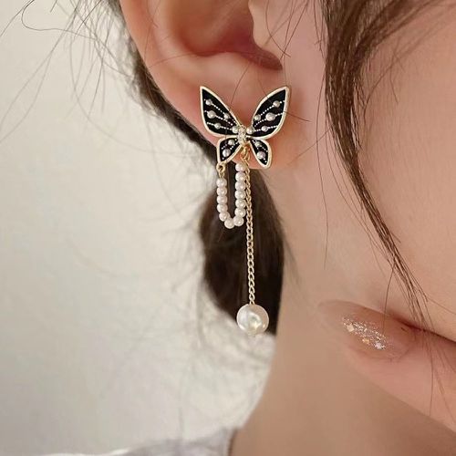 Pendants d'oreilles à détail papillon fausse perle - SHEIN - Modalova