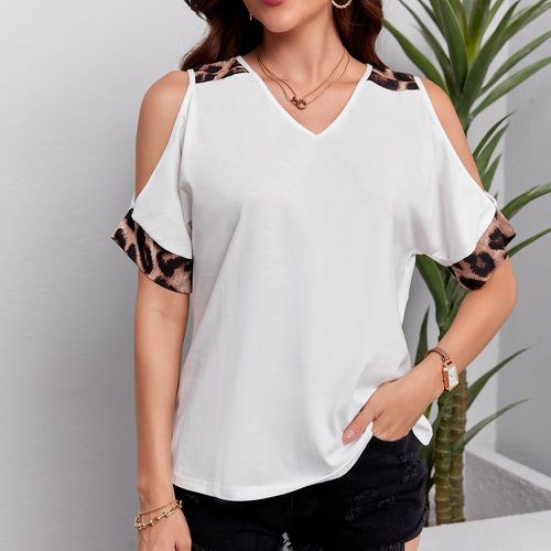 T-shirt à épaules dénudées avec motif léopard - SHEIN - Modalova