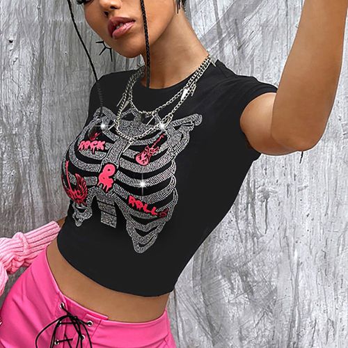 T-shirt court à strass à motif squelette à lettres - SHEIN - Modalova