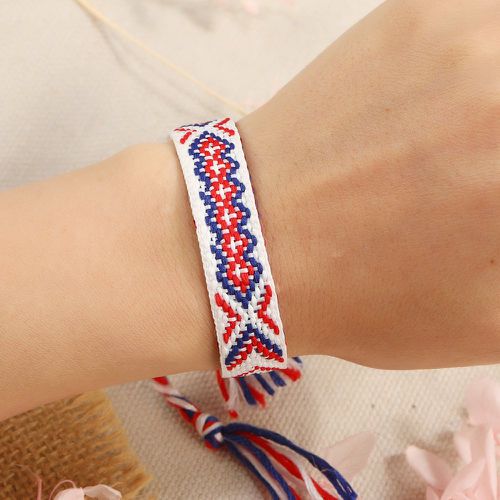 Bracelet tressé à motif géométrique - SHEIN - Modalova