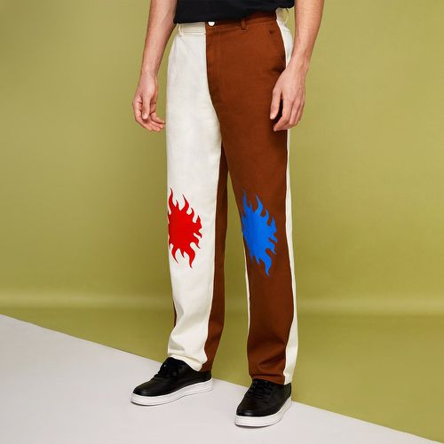 Pantalon droit à blocs de couleurs à imprimé flamme - SHEIN - Modalova