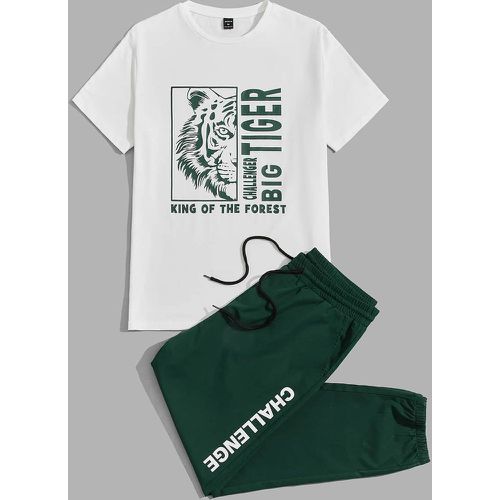 Ensemble T-shirt à imprimé tigre et slogan et Pantalon - SHEIN - Modalova