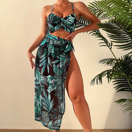 Bikini à imprimé tropical à volants avec jupe de plage - SHEIN - Modalova