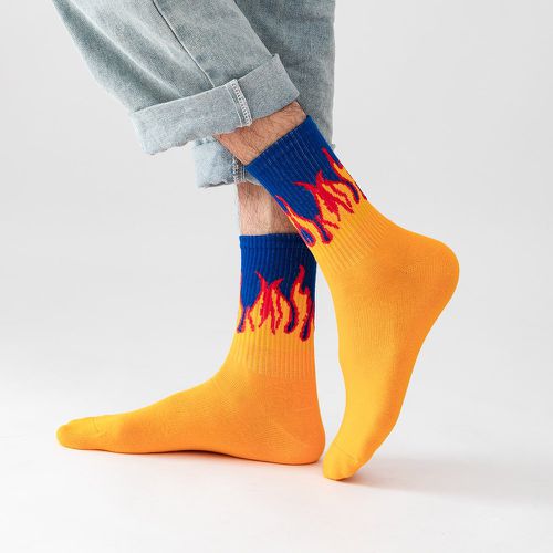 Chaussettes à motif de flamme - SHEIN - Modalova