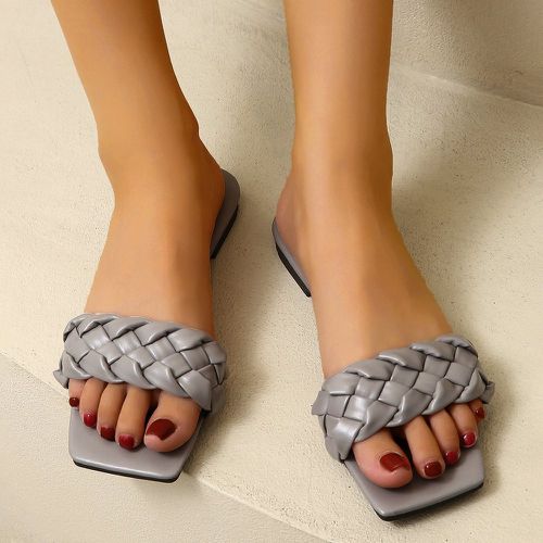 Sandales plates à design tressé à bande unique - SHEIN - Modalova