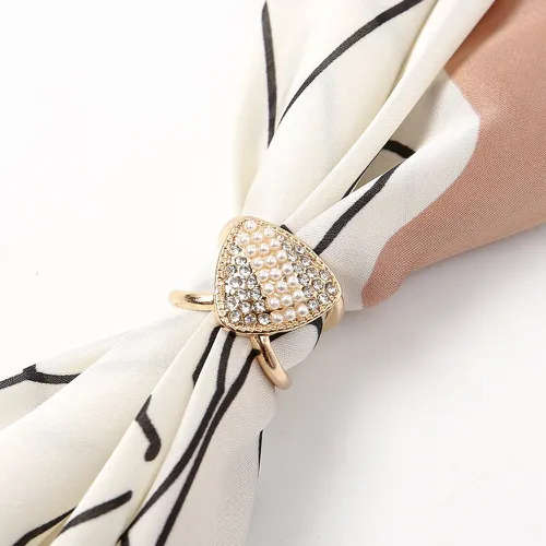 Anneau de foulard à strass et fausses perles - SHEIN - Modalova