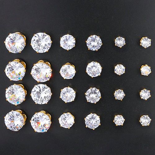 Pièces /ensemble Boucles D'oreilles Brillantes Simples En Zircone Cubique De Mode Pour Fête, Rendez-vous, Cadeau, Assortiment Quotidien De Tenues - SHEIN - Modalova