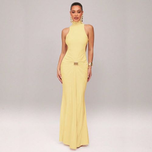 Robe de cocktail élégante à manches longues, à col montant et dos nu avec une décoration de boucle métalliques. La robe maxi en tricot extensibl - SHEIN - Modalova
