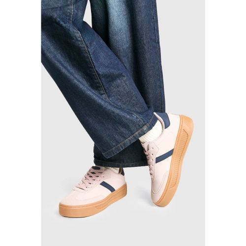 Baskets À Semelle Gomme Avec Détails En Panneaux - 36 - boohoo - Modalova