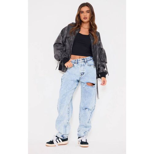 Jean Boyfriend Délavé À Genoux Ouverts | Taille 32 - PrettyLittleThing - Modalova