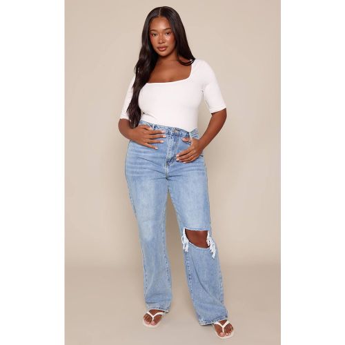 Jean Droit Jambe Longue Genou Ouvert Délavé Plus | Taille 44 - PrettyLittleThing - Modalova