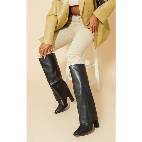 Black Bottes Hautes À Talon Bloc Et Bout Pointu En Synthétiquecuir Coupe Large Avec Revers | Taille 33 - PrettyLittleThing - Modalova