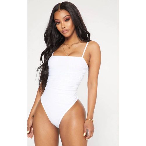 White Body String À Détails Froncés En Mesh Shape | Taille 32 - PrettyLittleThing - Modalova